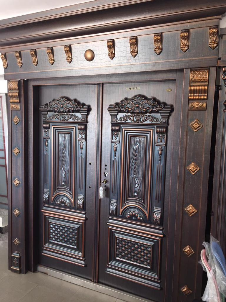Royal doors 