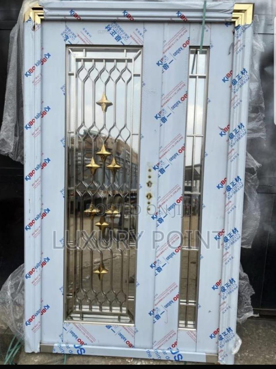 Stainless steel door 