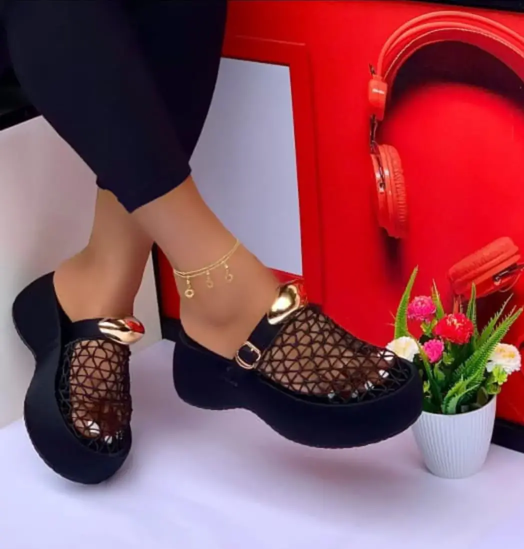 Weg slippers